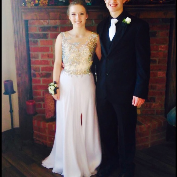 White and gold prom dress. - Picture 3 of 3