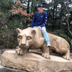 Meet your Posher, Alex