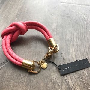 ⬇️MARC BY MARC JACOBS Leather Knot Bracelet!!