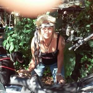 Meet your Posher, Sandy