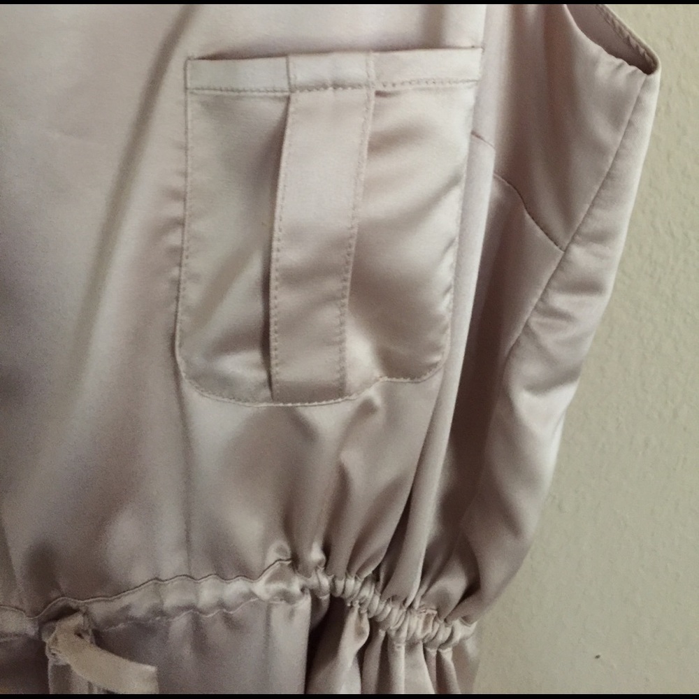 Cream UPSON DOWNES dress - Picture 2 of 5