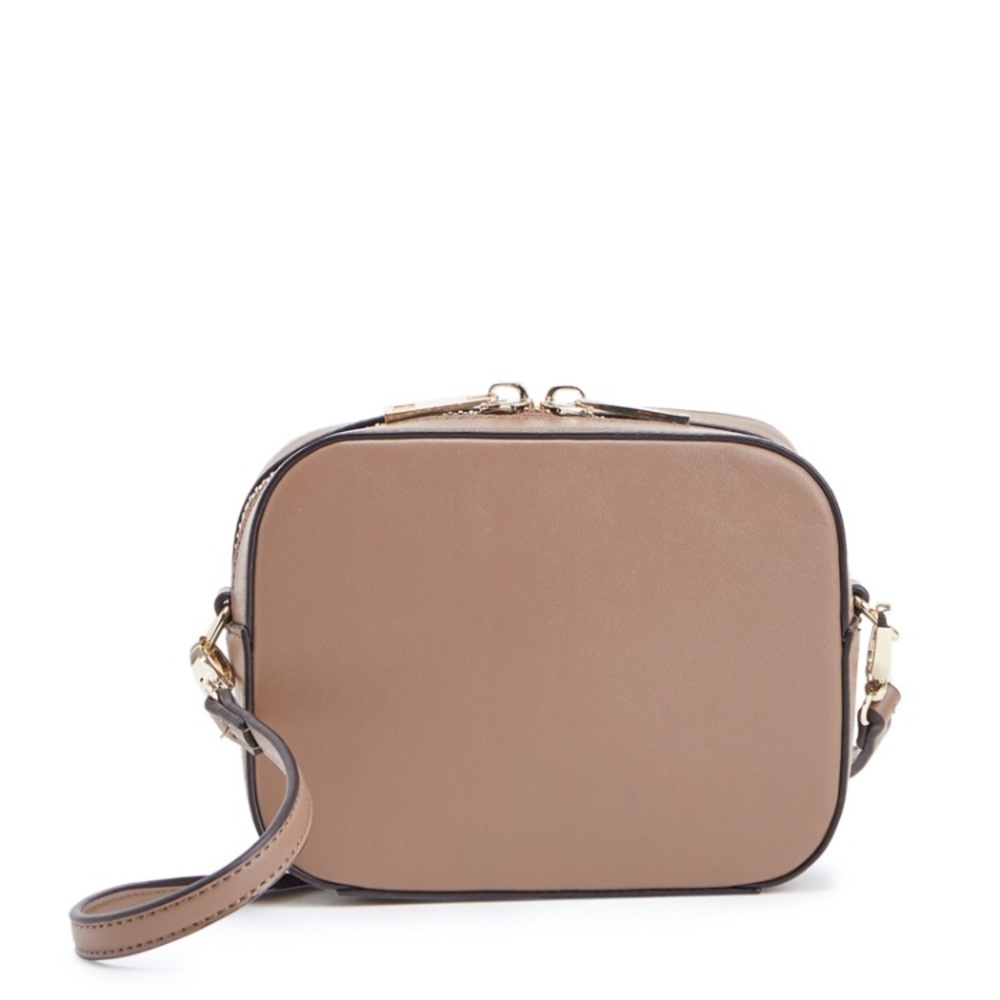 NWOT Jayn Clutch bag
