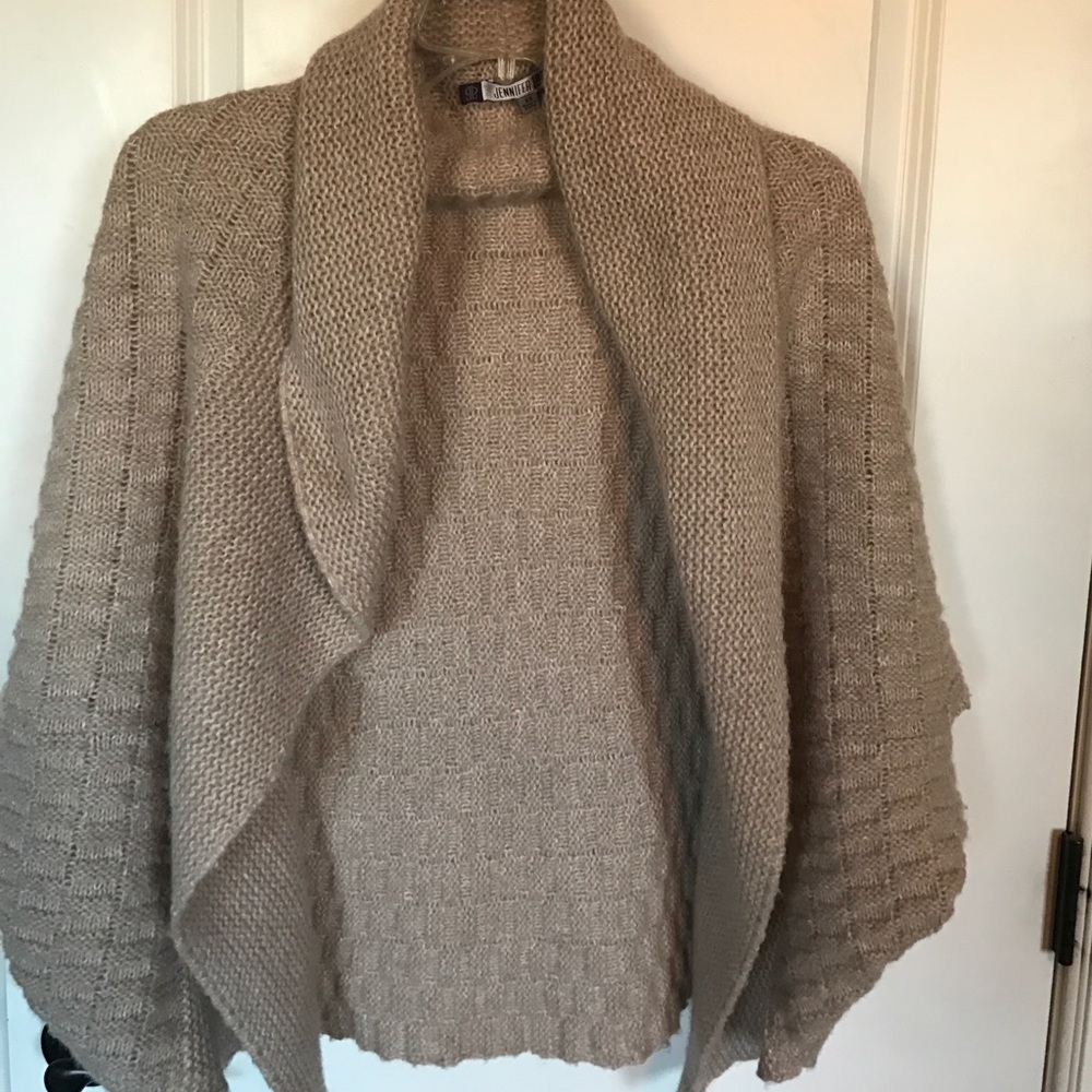 Jennifer Lopez over sweater