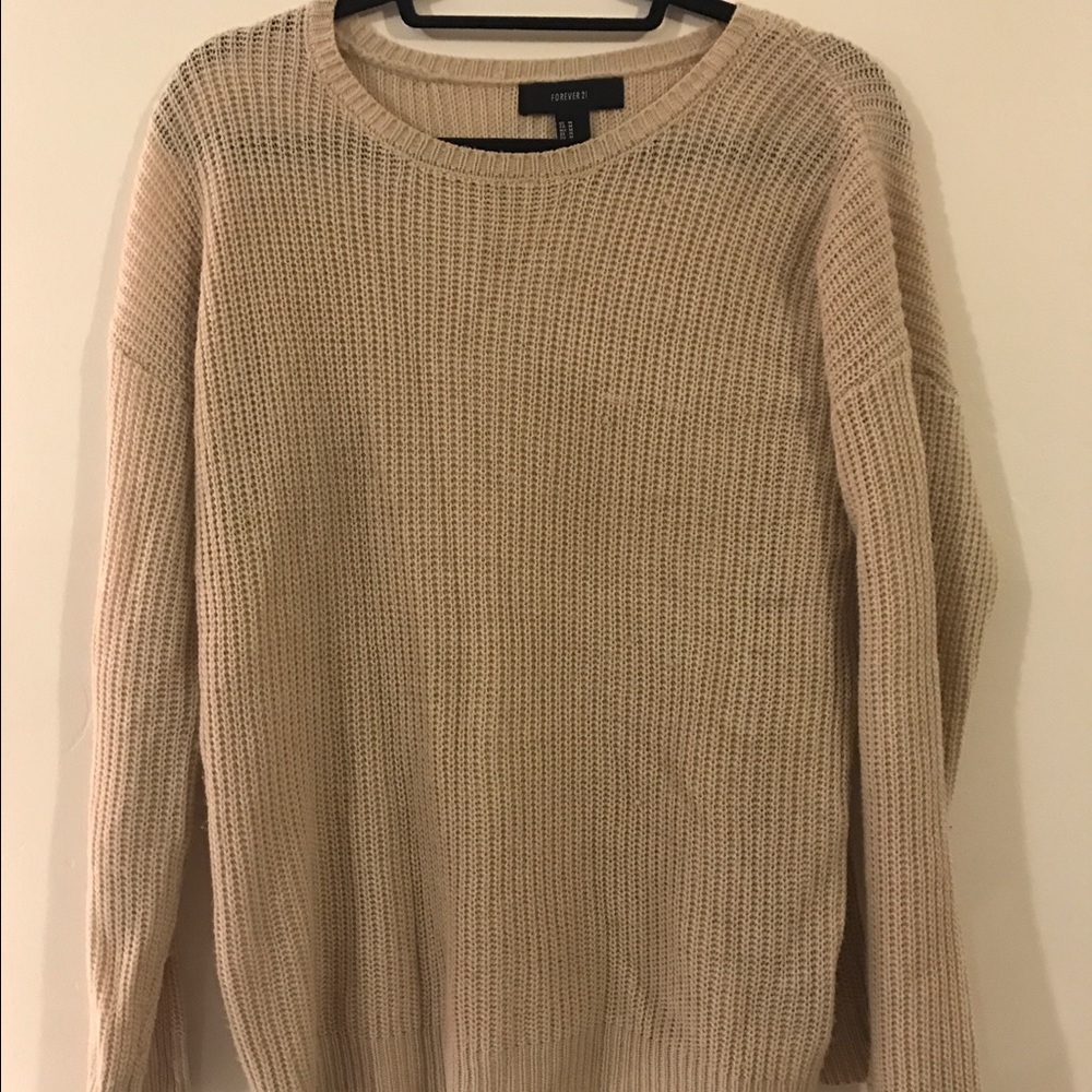 ❌SOLD❌ Beige pullover sweater
