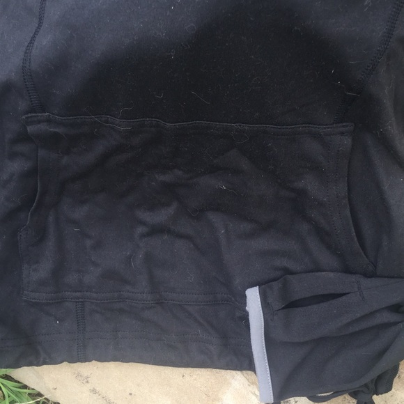 North Face hoodie XS - Picture 2 of 3