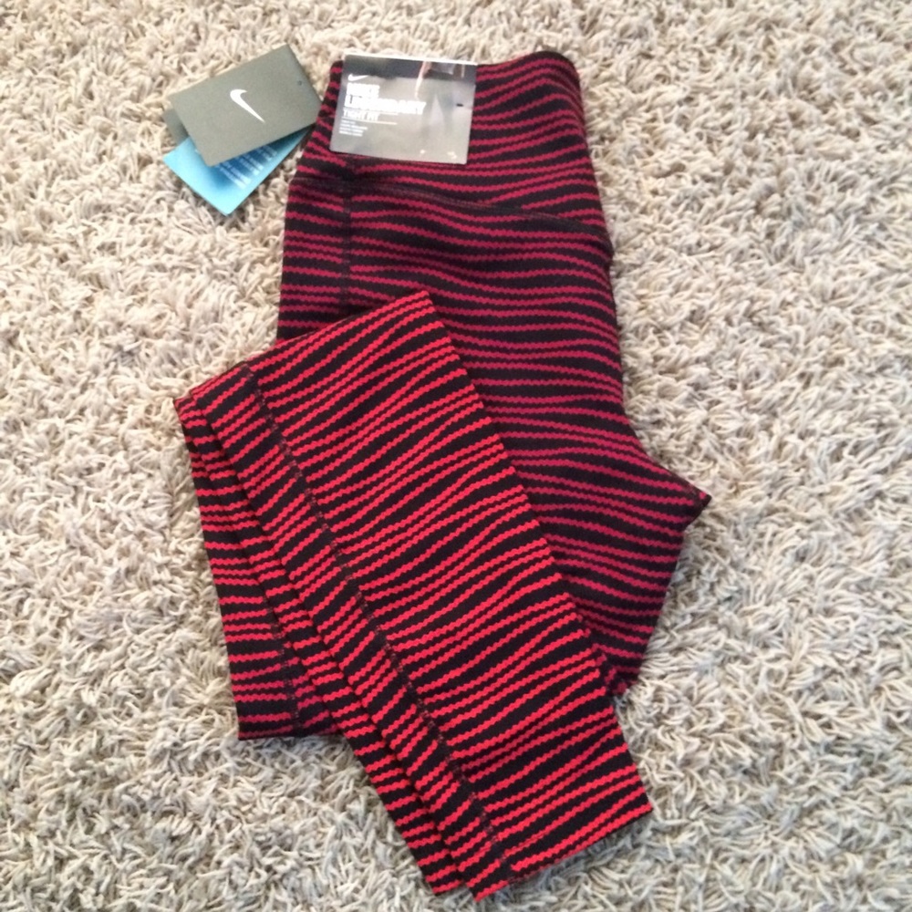New Nike Legendary Swell Engineered Printed Tight - Picture 5 of 7