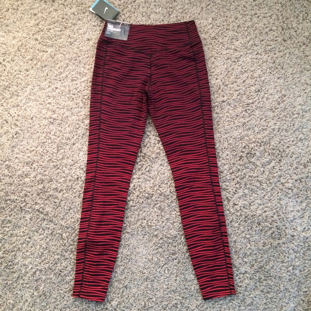 New Nike Legendary Swell Engineered Printed Tight - Picture 7 of 7