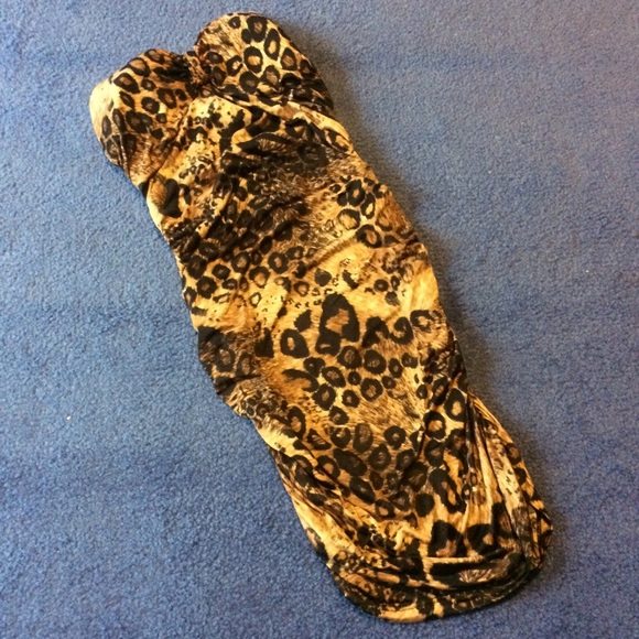 Cheetah print dress - Picture 1 of 3