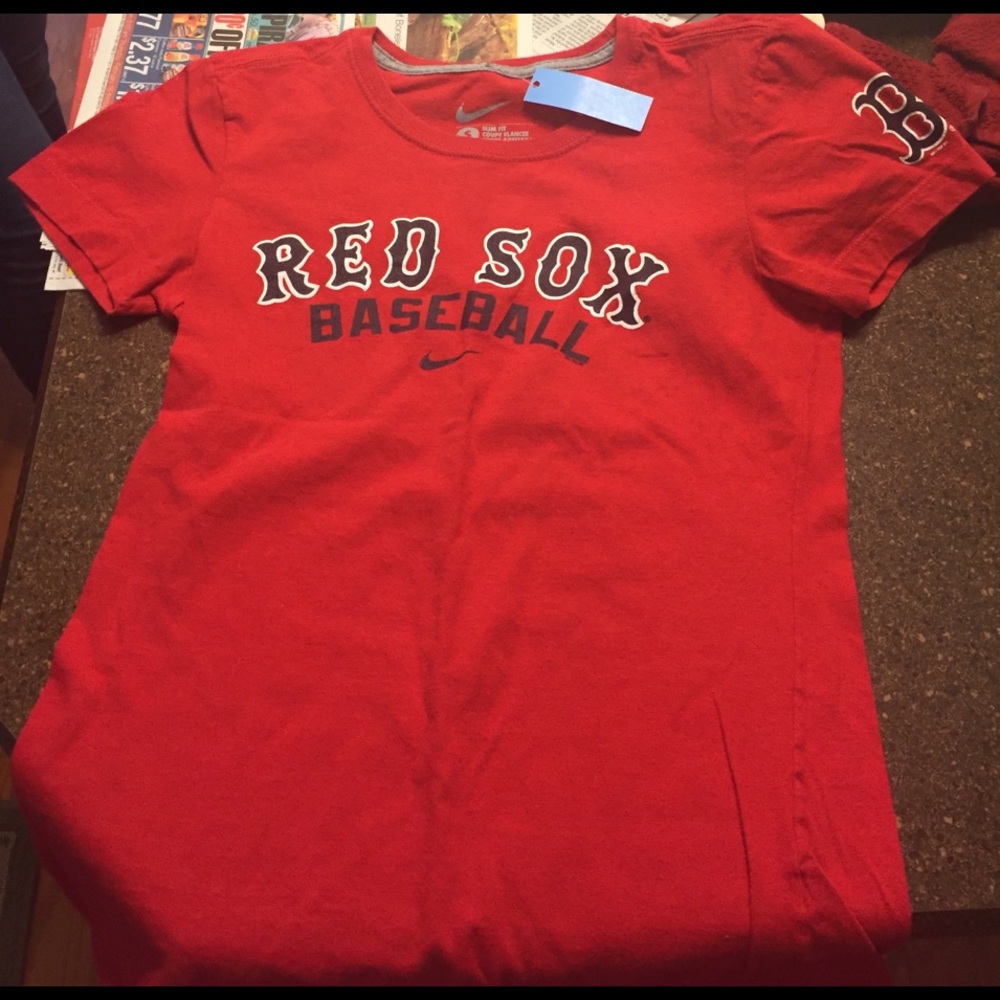 Red socks tee