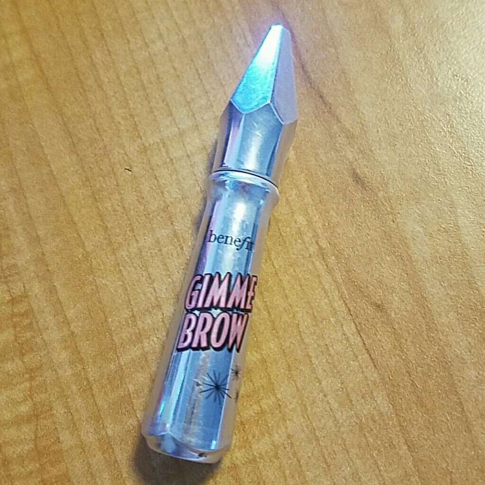 Benefit gimme brow in the shade 3