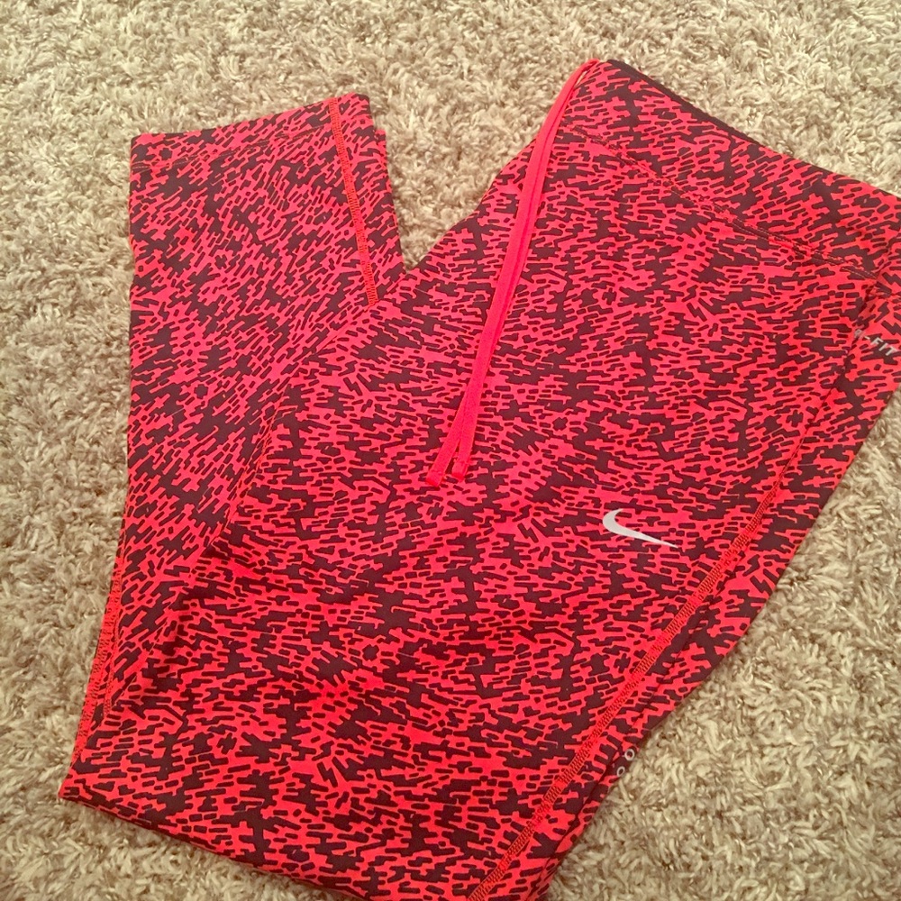 Nike dri fit leggings