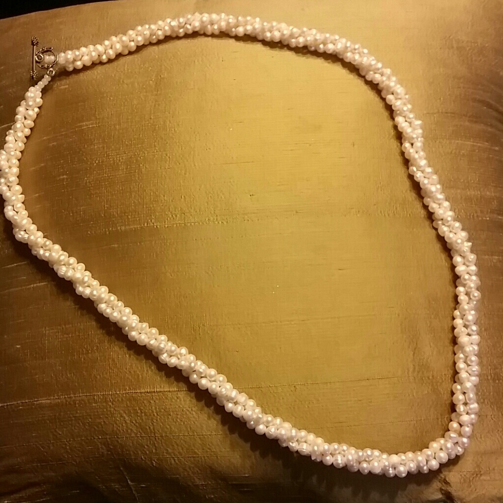 Pearl necklace