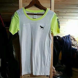 Victoria Secret PINK tee Size small