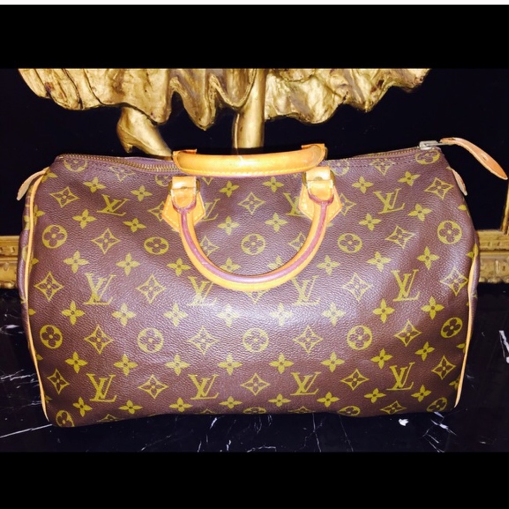 Louis Vuitton Speedy 35