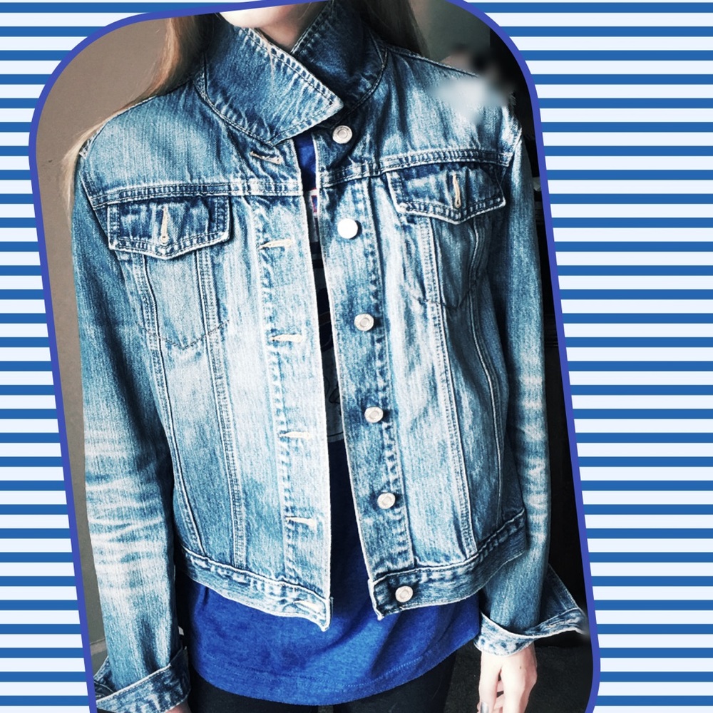 the perfect spring jean jacket 💘