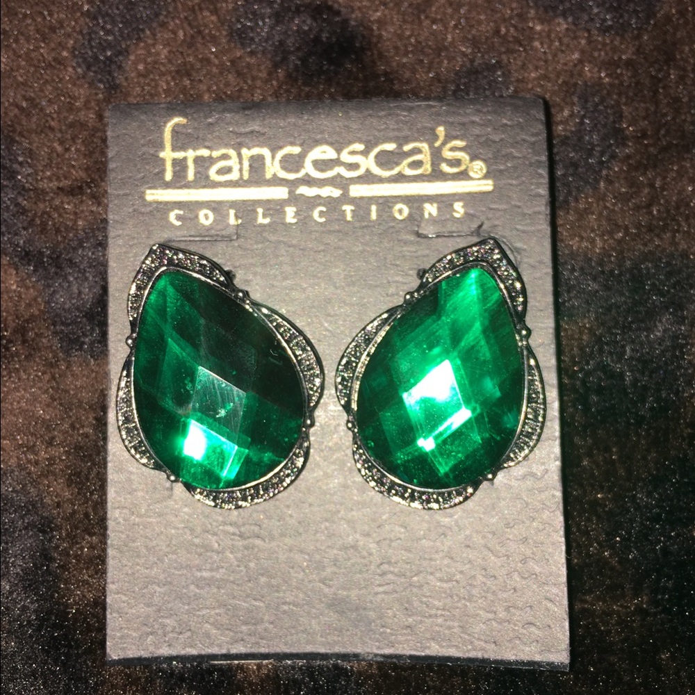 Francesca's Emerald Tear Drop Post Earrings