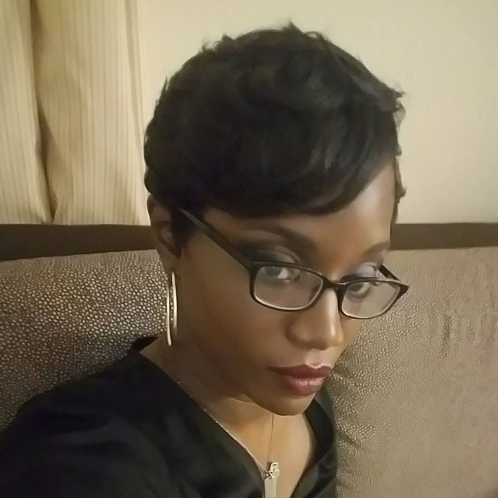 Meet your Posher, Summer