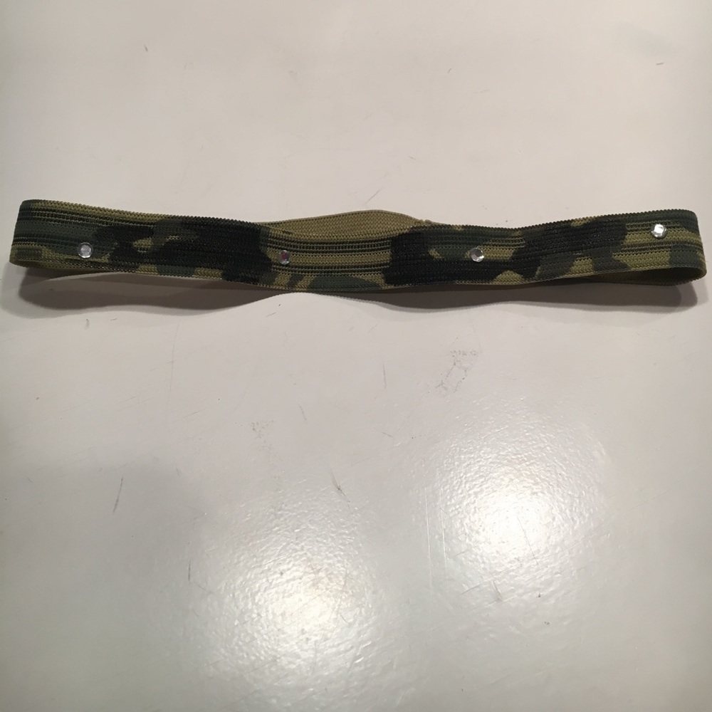 Camouflage (camo) print headband by undee bandz