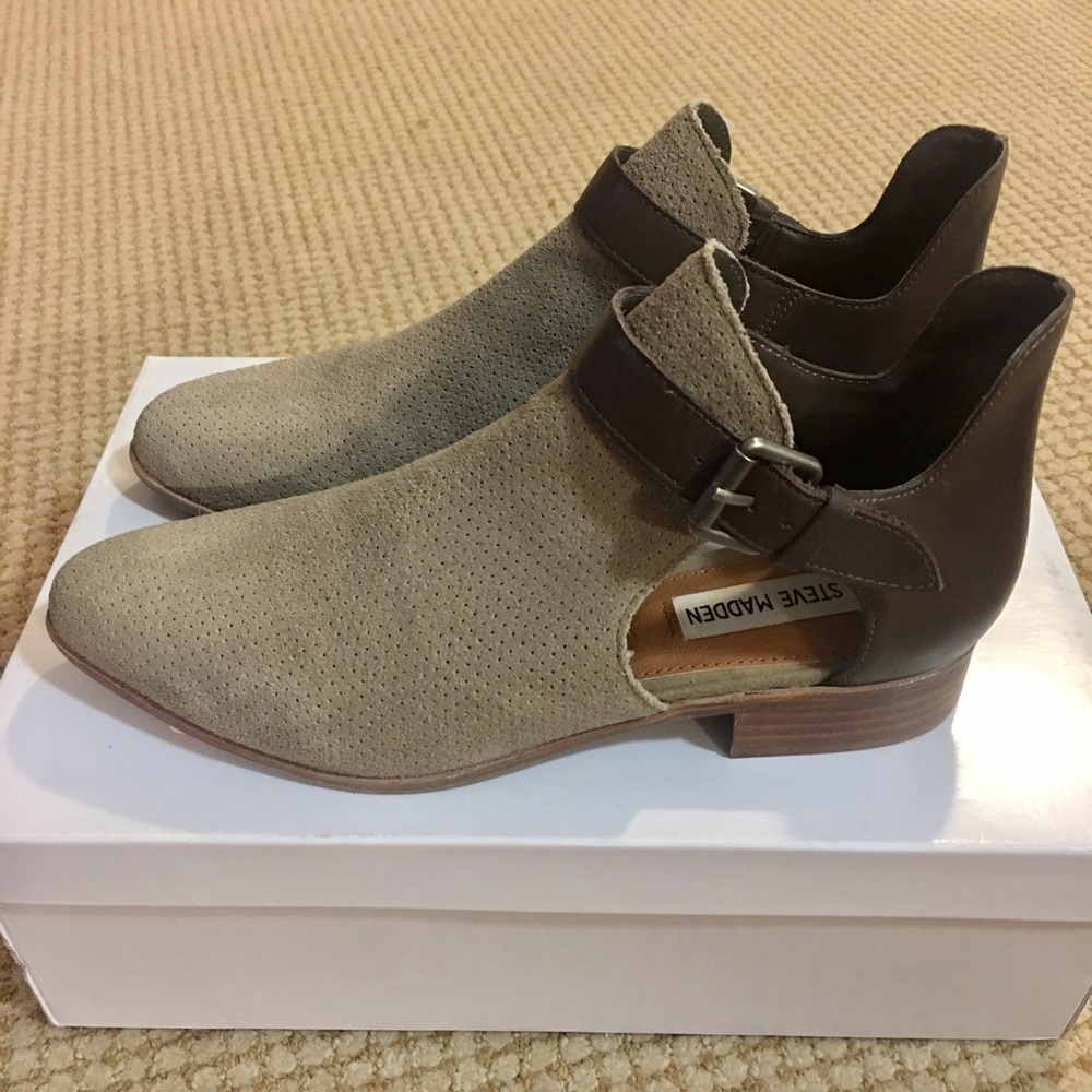 NWT Steve Madden Booties 7