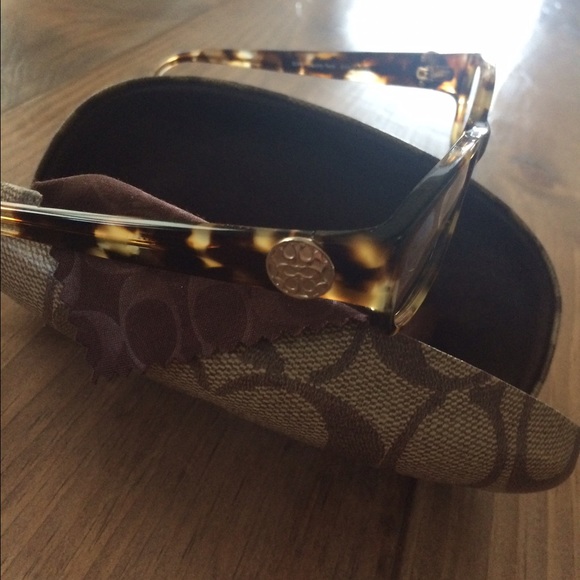 Coach frames - Picture 3 of 3