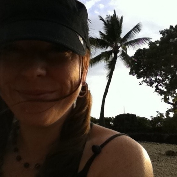 Meet your Posher, Kar! - Picture 1 of 1