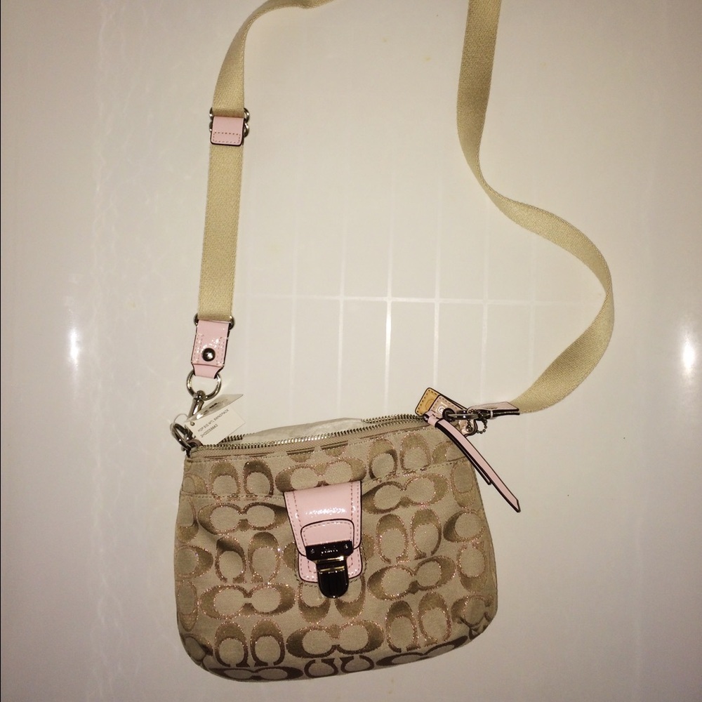 NWT!! 🎉🎉AUTHENTIC!!! Never used coach bag