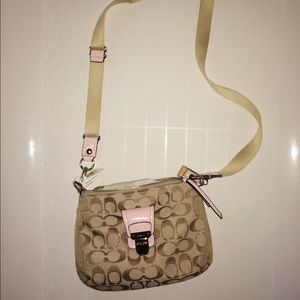 NWT!! 🎉🎉AUTHENTIC!!! Never used coach bag