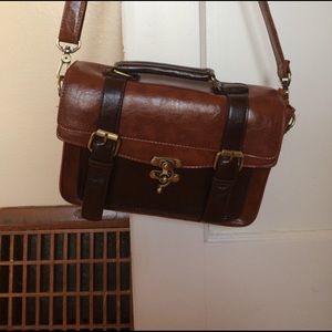 ***donating tomorrow *****Leather crossbody purse