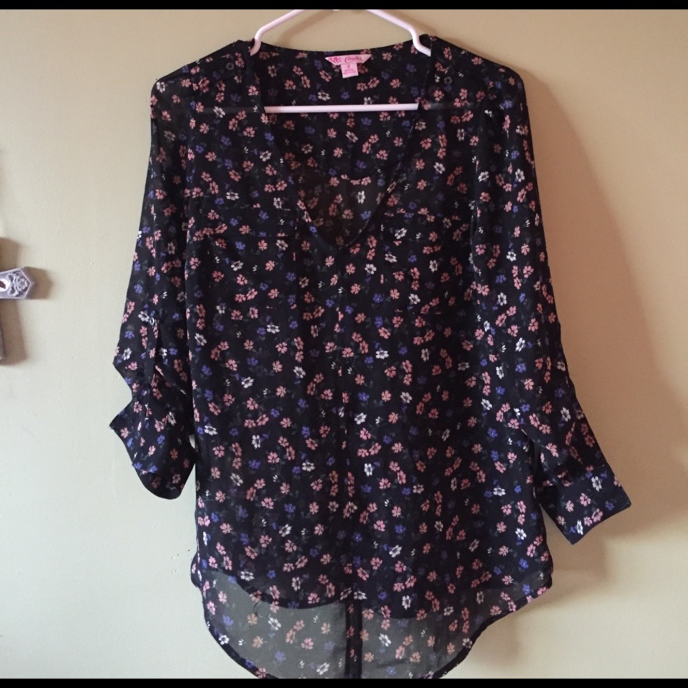 Casual patterned shirt