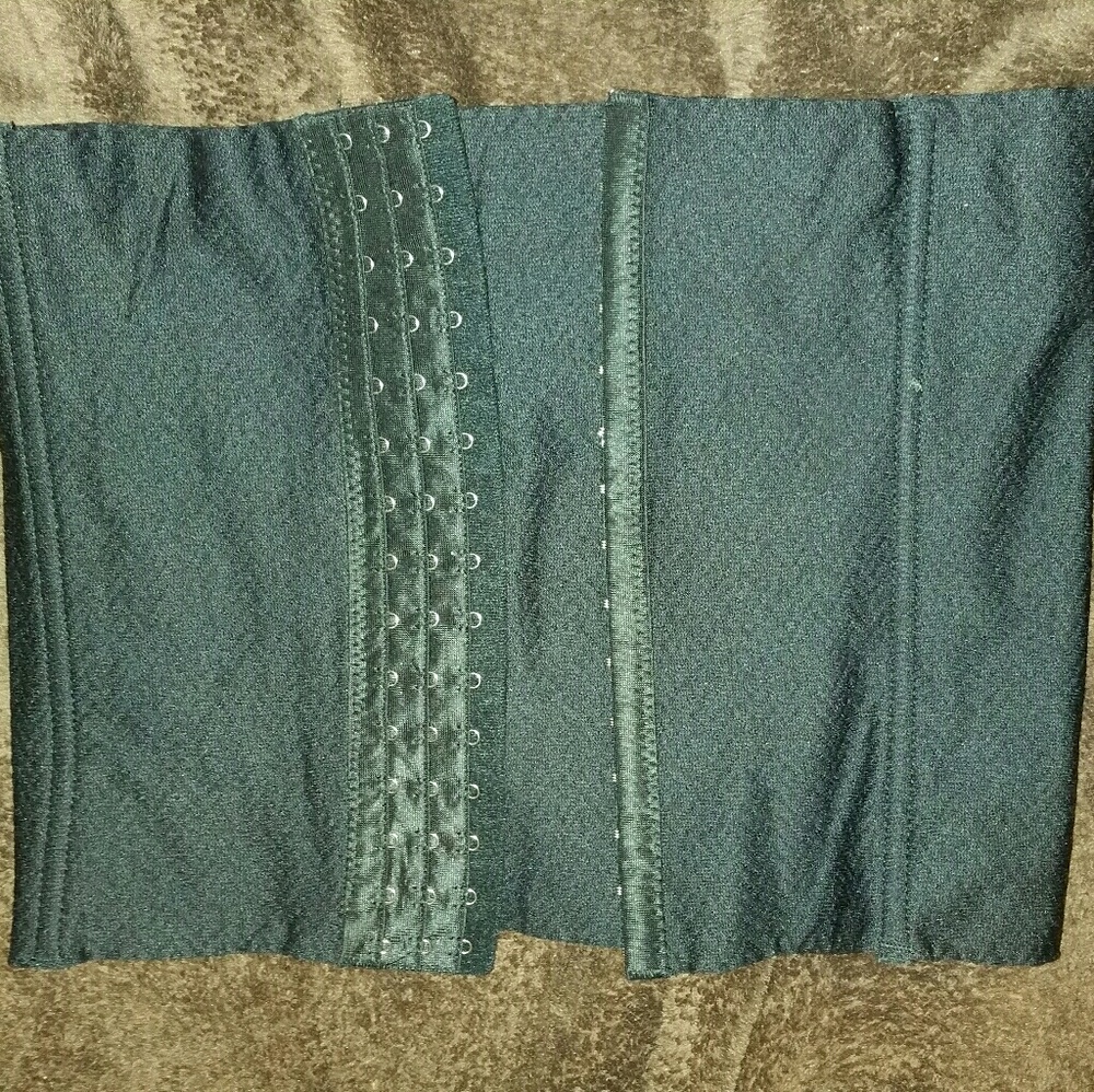 Waist clincher