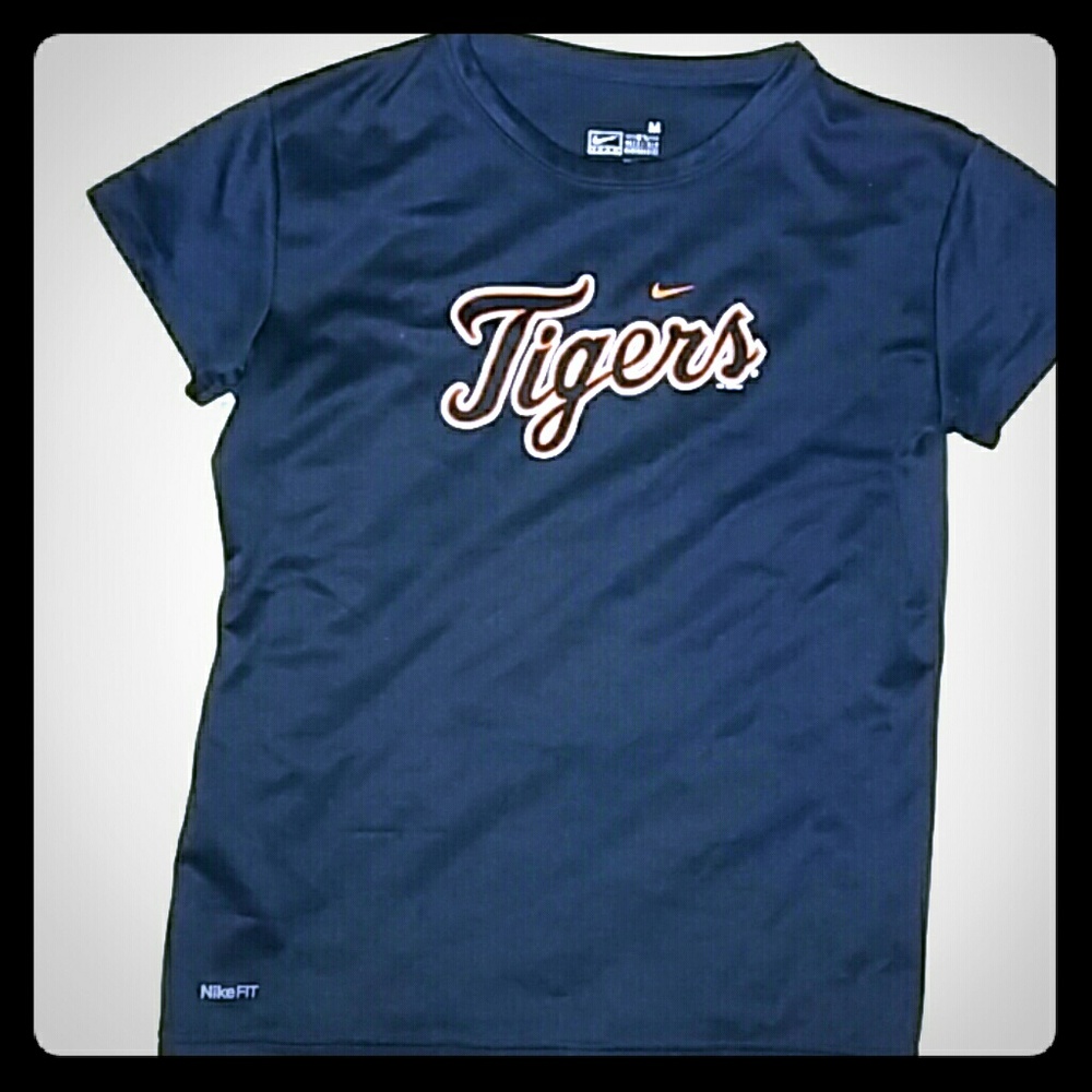 Nike Tigers tee