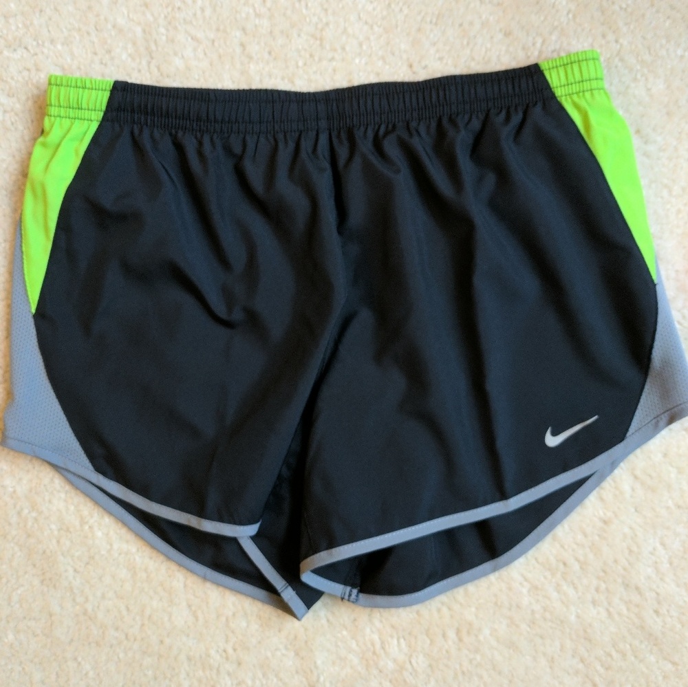 SOLD Nike dri-fit shorts!