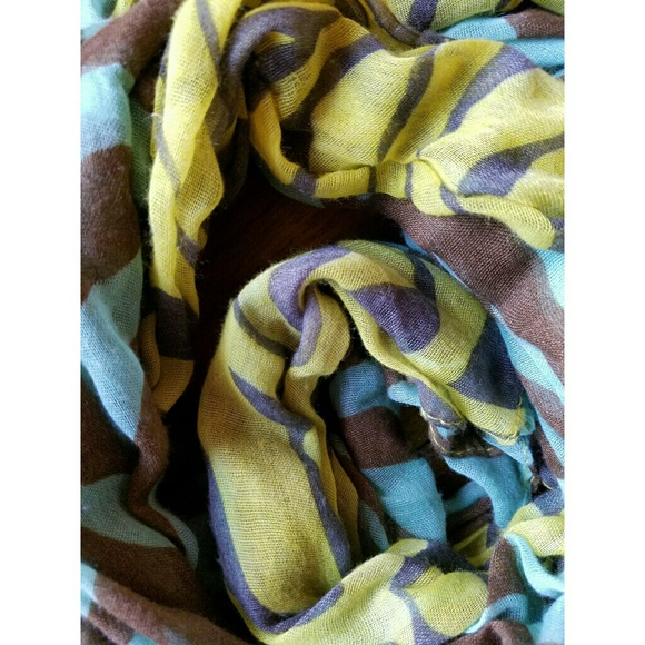 Scarf - Picture 2 of 2