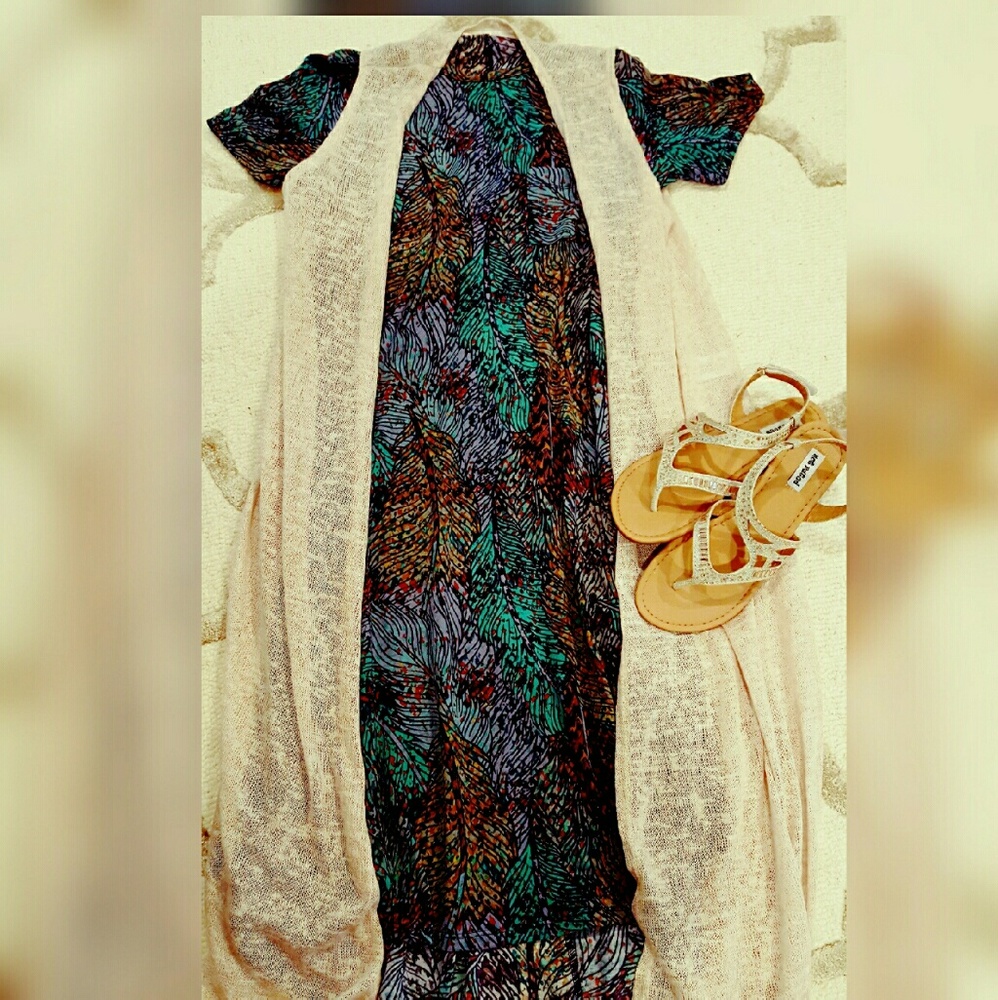 Lularoe Stunning Feather Carly Unicorn ?? XS