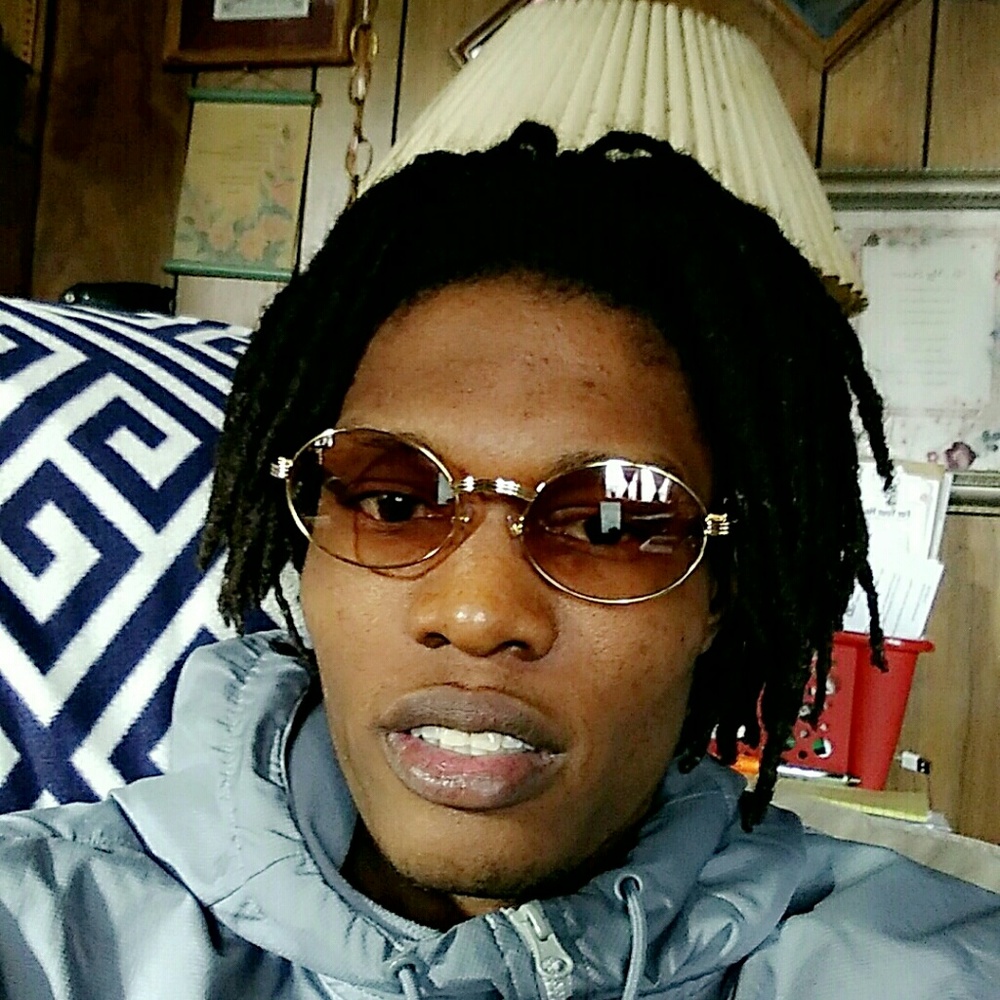 Meet your Posher, Raphael