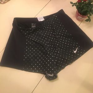 Black and white nike dri-fit shorts