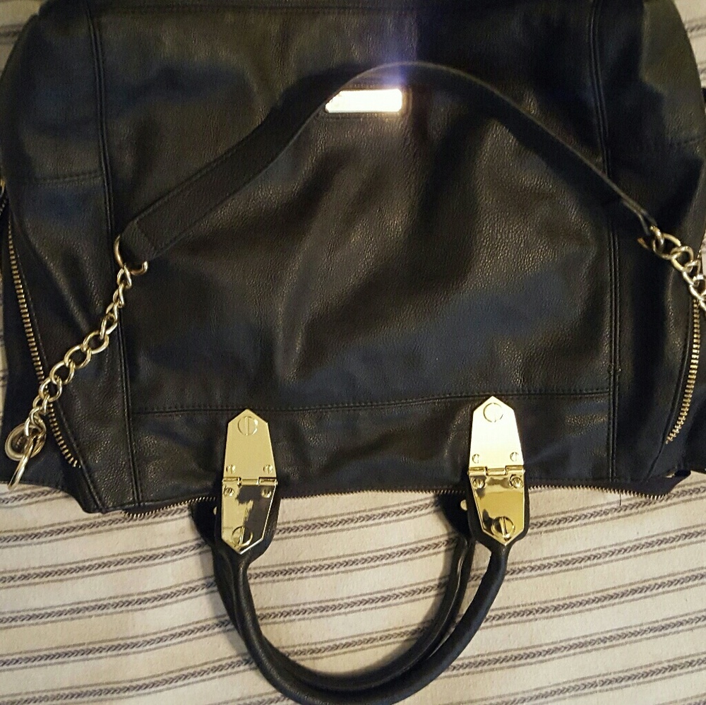 Steve Madden black leather bag