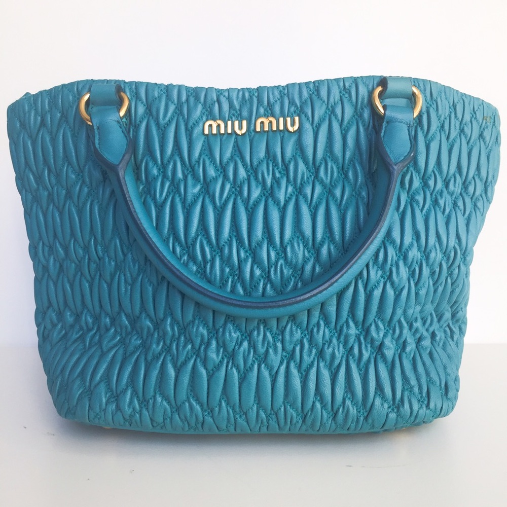 ☄️Miu Miu Jewelry Chain Blue Shoulder bag☄️