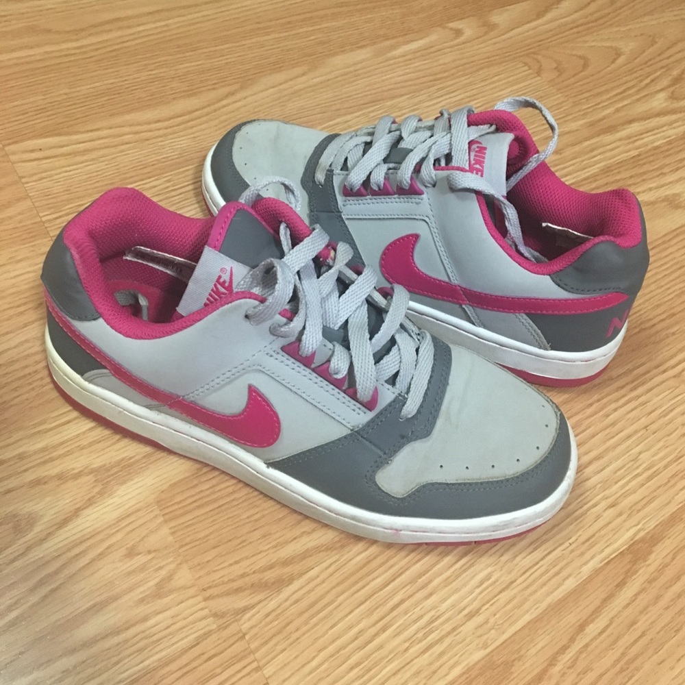 Girls Nike Low
