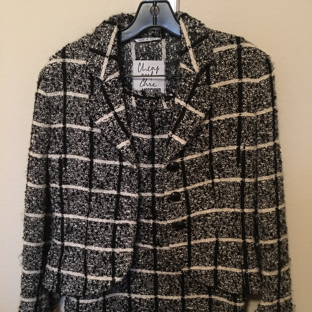 Cheap and Chic Moschino skirt suit