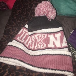 PINK BEANIE WITH PUFF