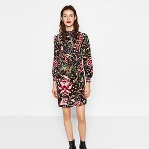 ZARA High colar flower dress