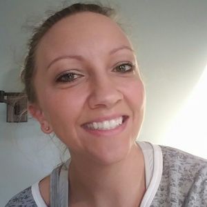 Meet your Posher, Lindsey