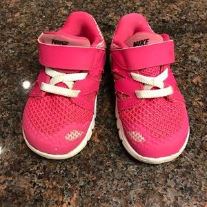 Toddler Girl Size 5 Nike Sneakers