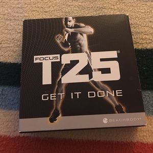 T 25 focus set by Shaun T