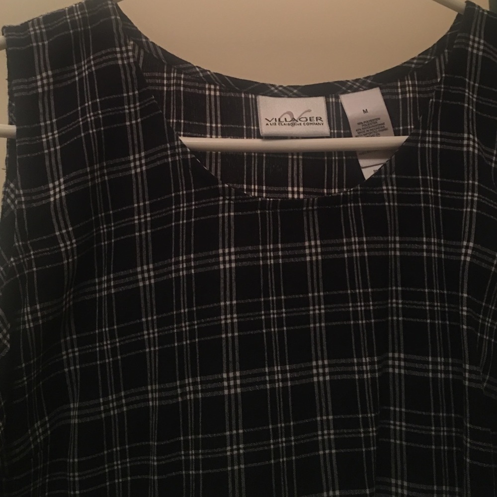 PLAID SLEEVELESS TEE - Picture 2 of 3