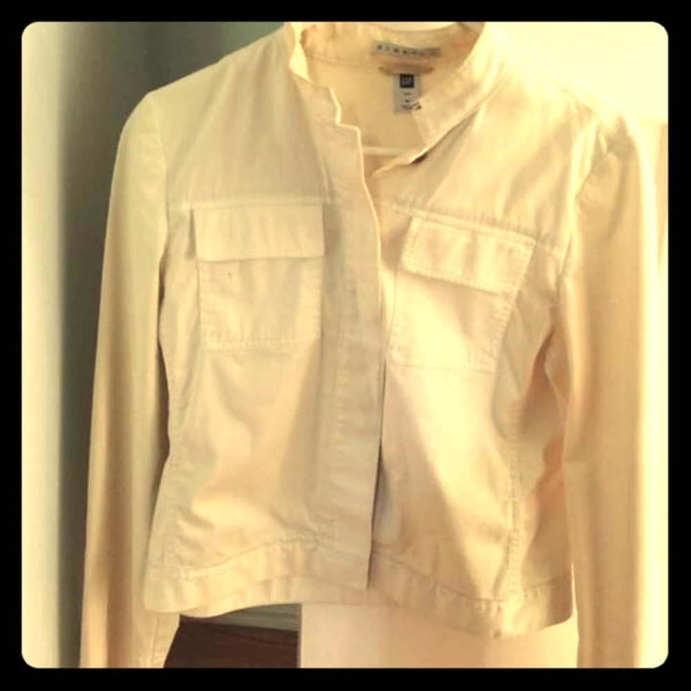 Gap jacket
