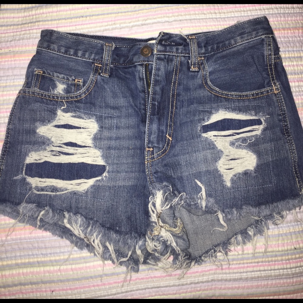 Hollister high waisted shorts