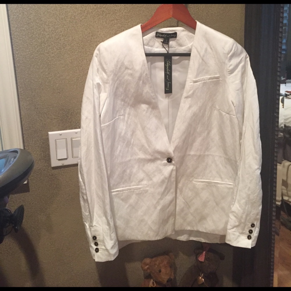 Nwt Elizabeth and James open sides  blazer sz 2