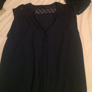 Navy top
